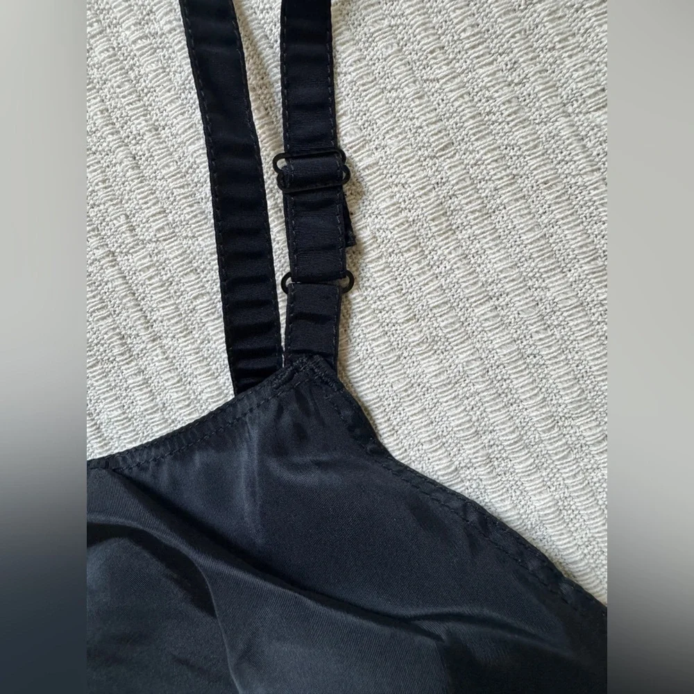 Vintage 1960s Black Slip Scallop Hem